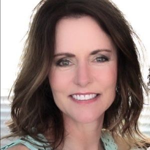 Meet your Posher, Alison